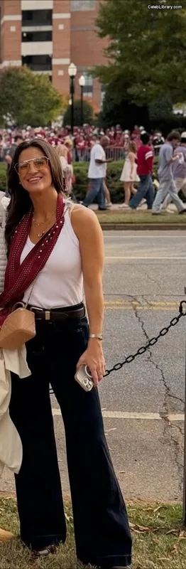 Kaitlan Collins photo 22 of 206