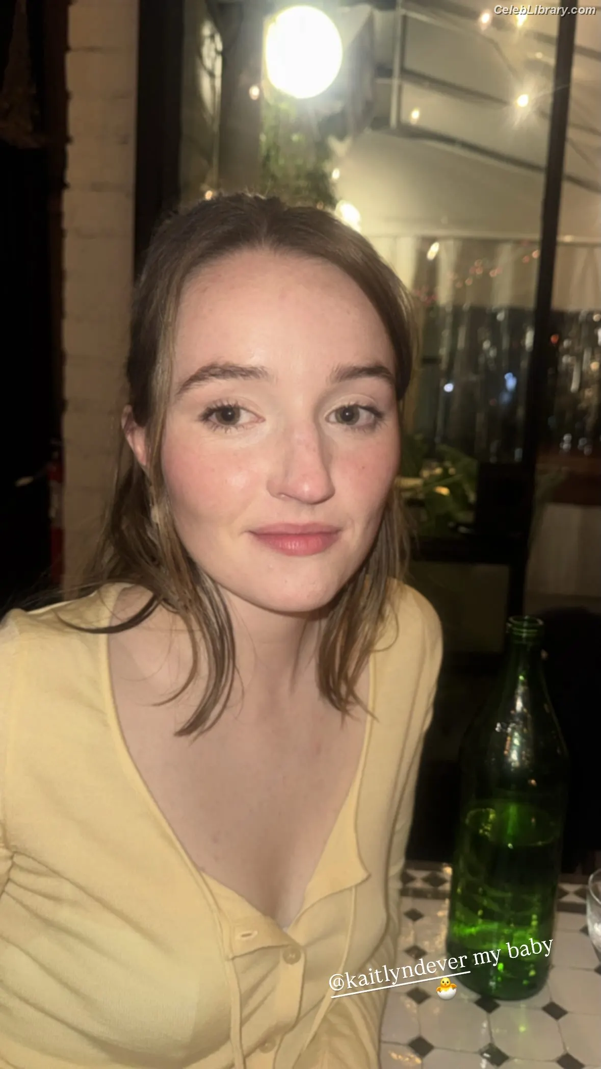 Kaitlyn Dever photo 9 of 879