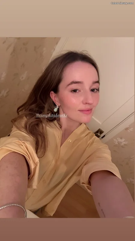 Kaitlyn Dever photo 8 of 880