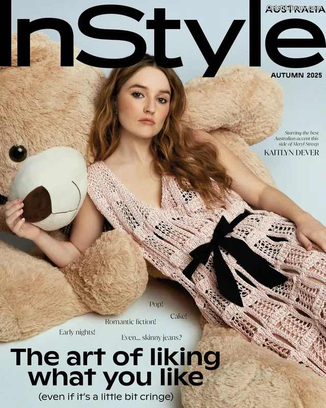 Kaitlyn Dever photo 9 of 880
