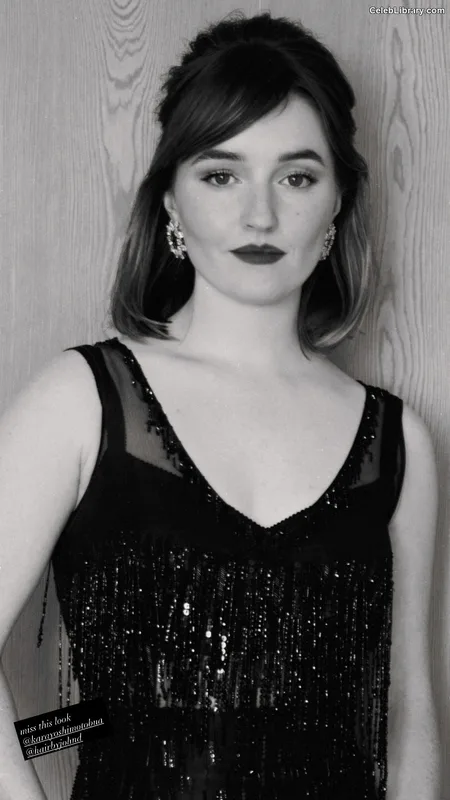 Kaitlyn Dever photo 20 of 880