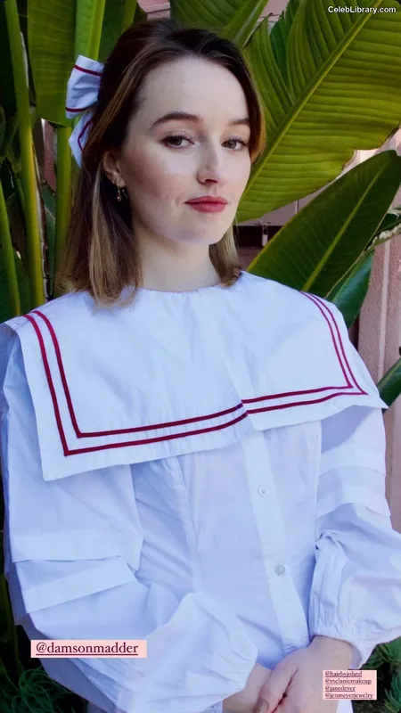 Kaitlyn Dever photo 9 of 880