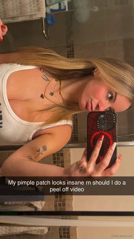 Kaitlyn Krems photo 5 of 4593