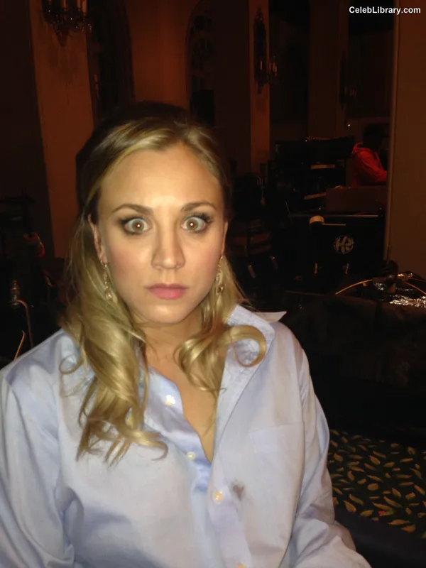 Kaley Cuoco photo 6 of 736