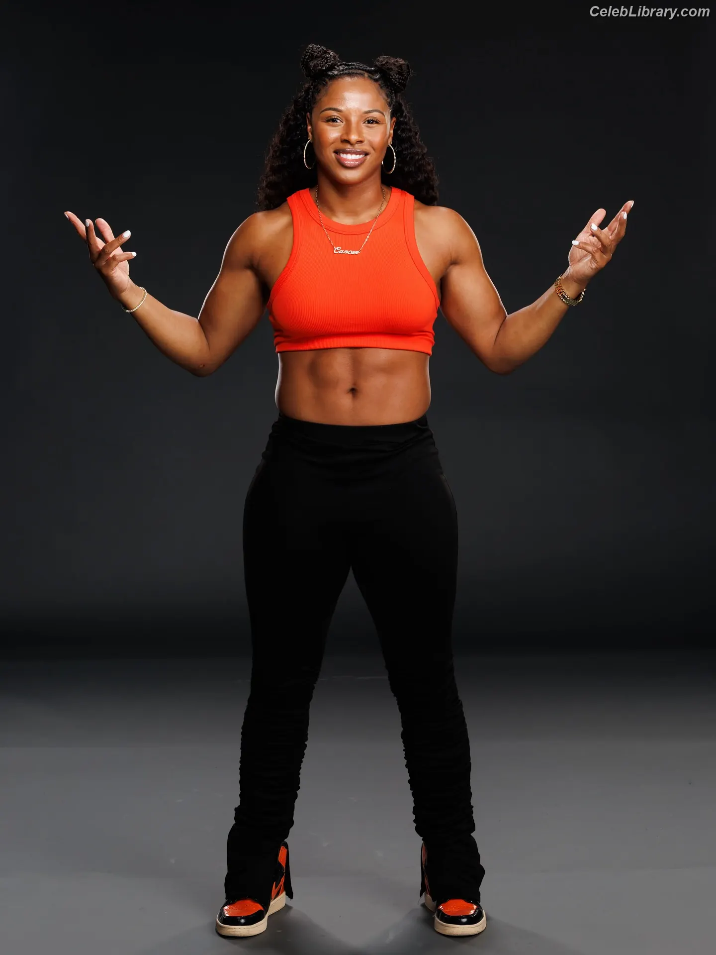 Kali Armstrong photo 13 of 168