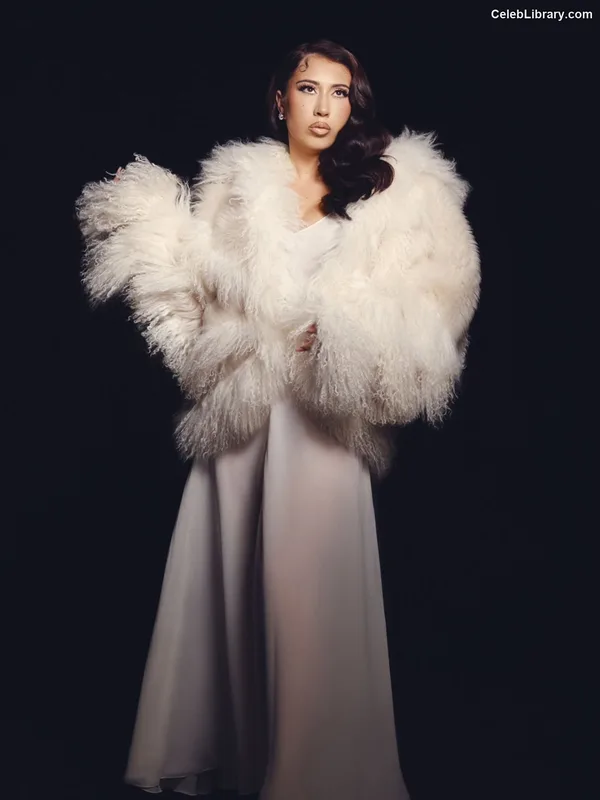 Kali Uchis photo 15 of 239