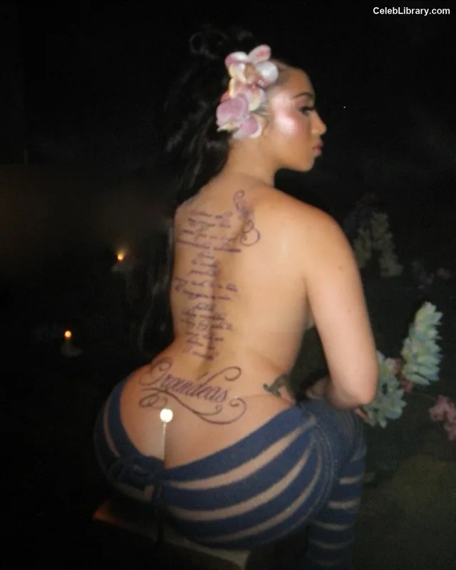 Kali Uchis photo 18 of 239