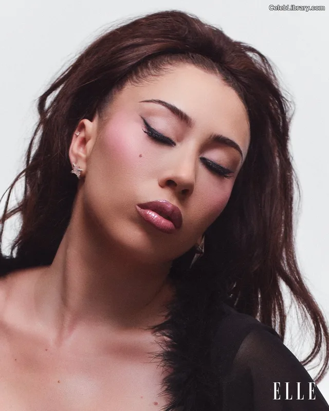 Kali Uchis photo 20 of 239