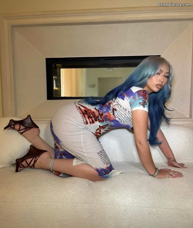 Kali Uchis photo 9 of 239