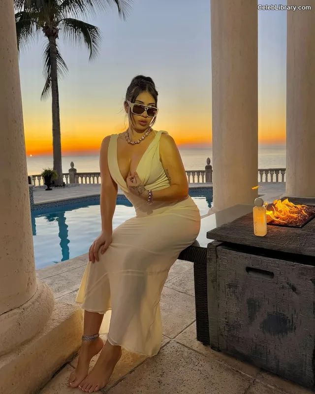 Kali Uchis photo 9 of 239