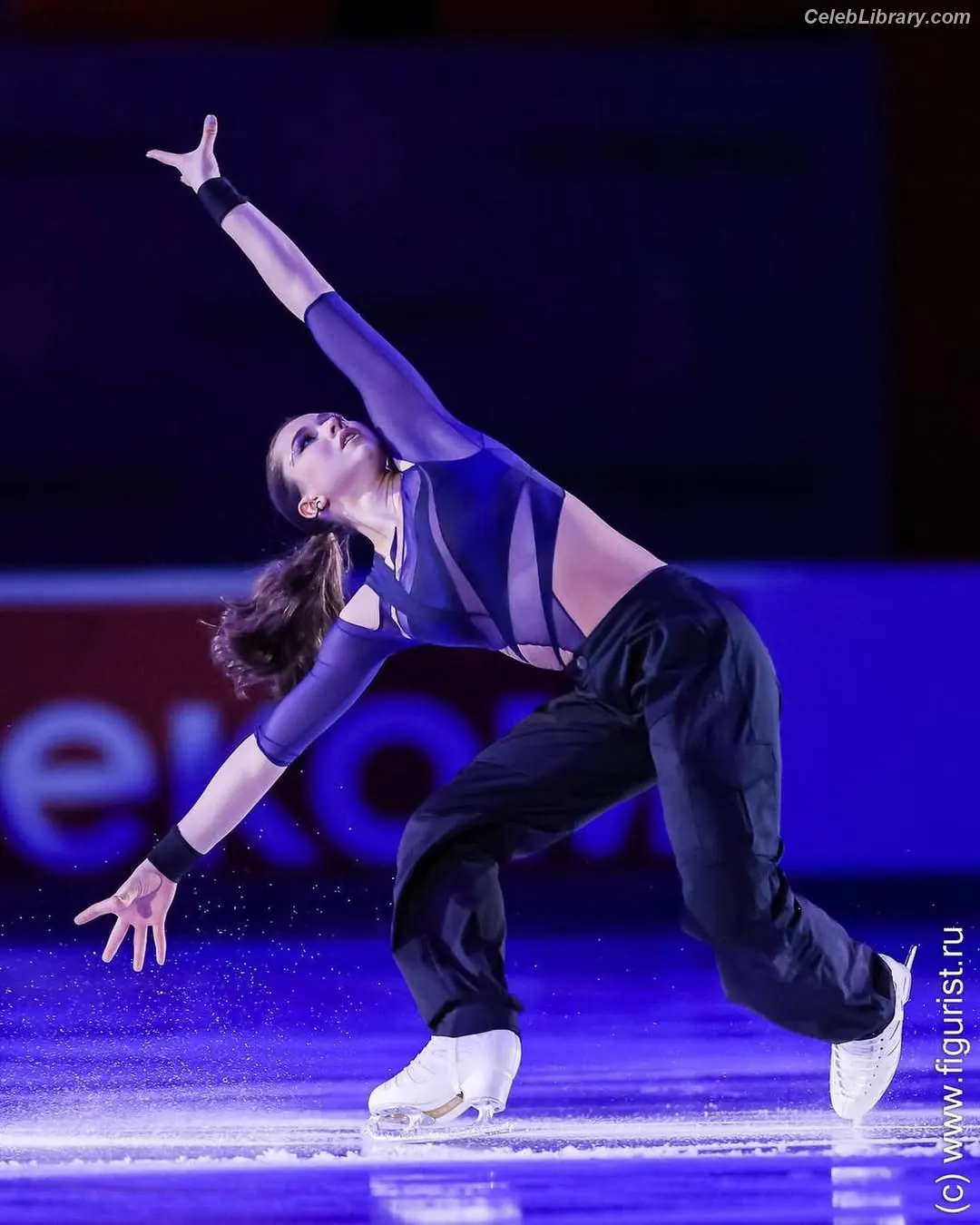 Kamila Valieva photo 5 of 64