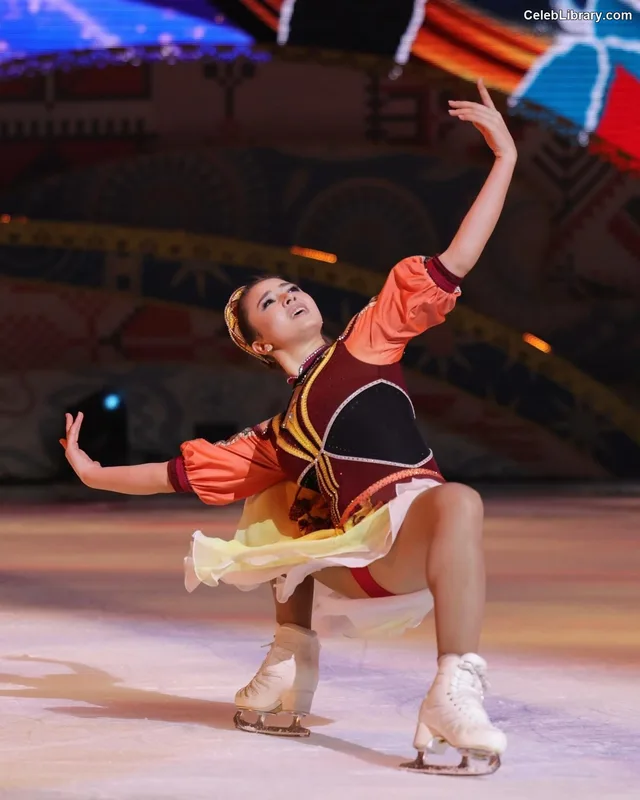Kamila Valieva photo 8 of 65