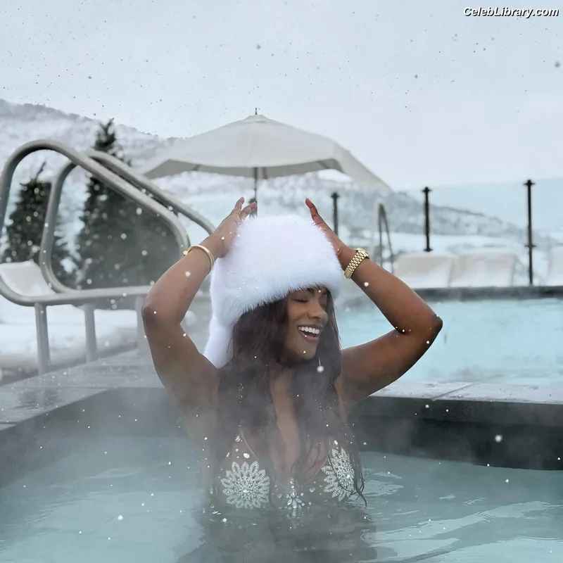 Kandi Burruss photo 17 of 19
