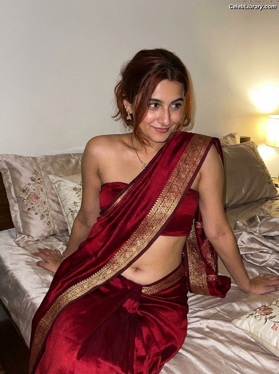 Kanupriya Gupta photo 8 of 64