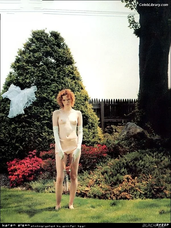 Karen Elson photo 8 of 37