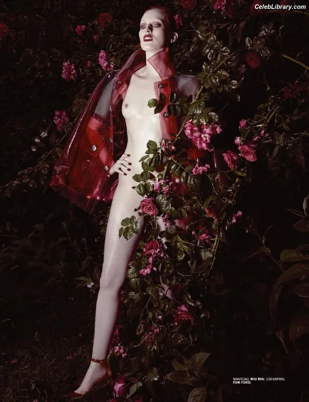 Karen Elson photo 20 of 37