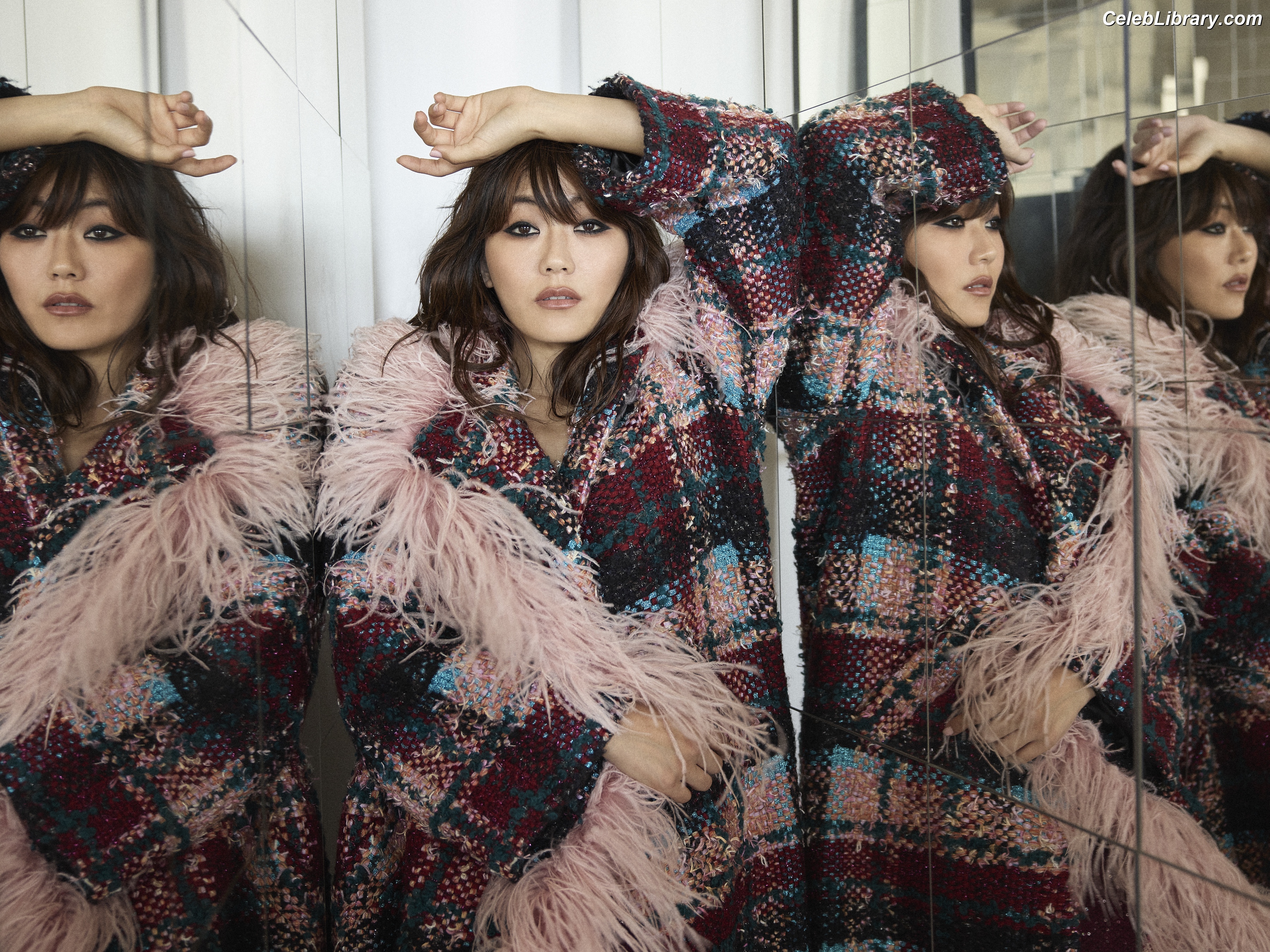 Karen Fukuhara photo 15 of 331