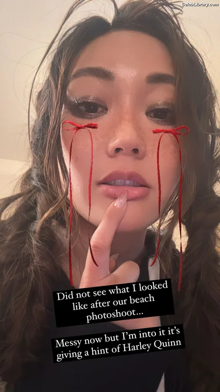 Karen Fukuhara photo 14 of 331