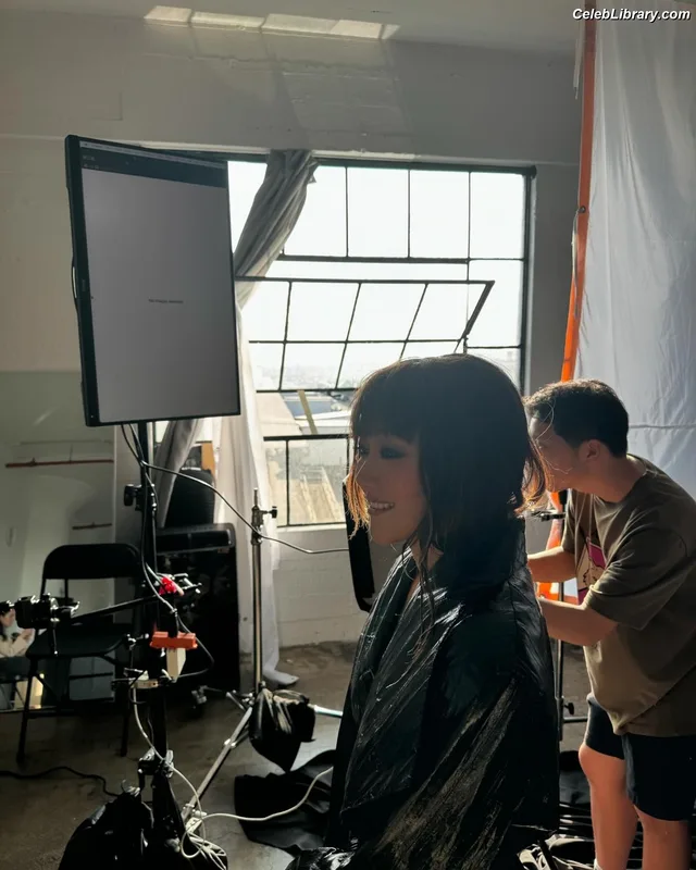 Karen Fukuhara photo 23 of 331