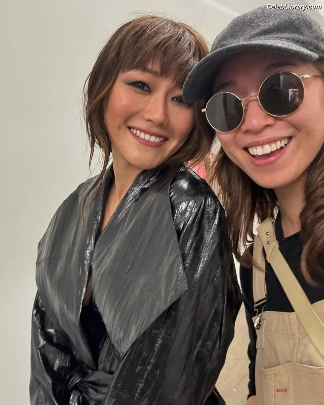 Karen Fukuhara photo 24 of 331