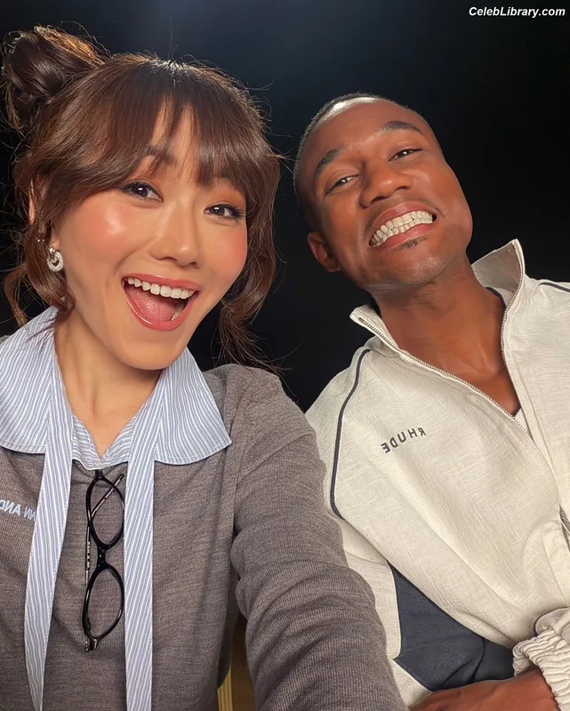 Karen Fukuhara photo 15 of 331