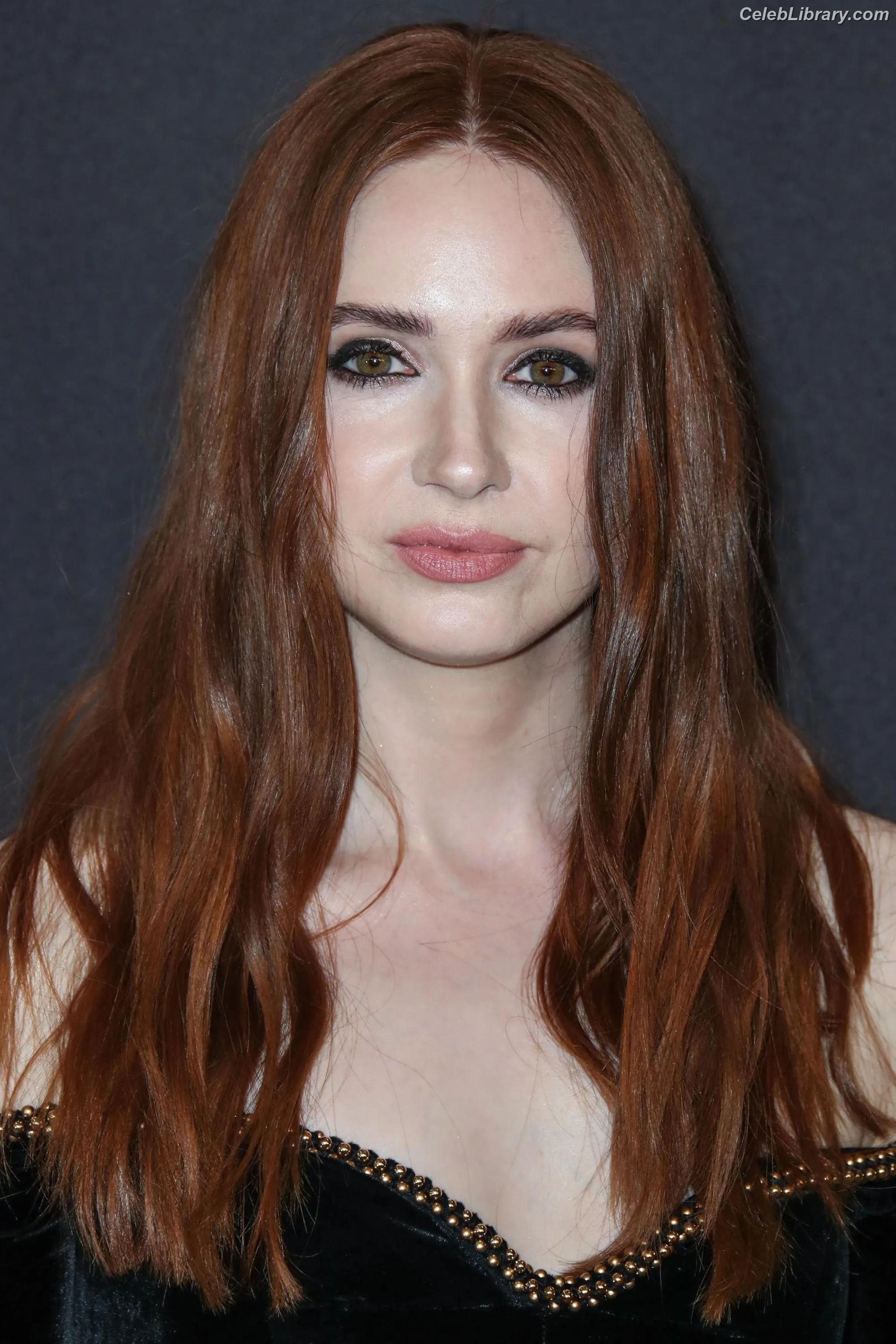 Karen Gillan photo 12 of 789