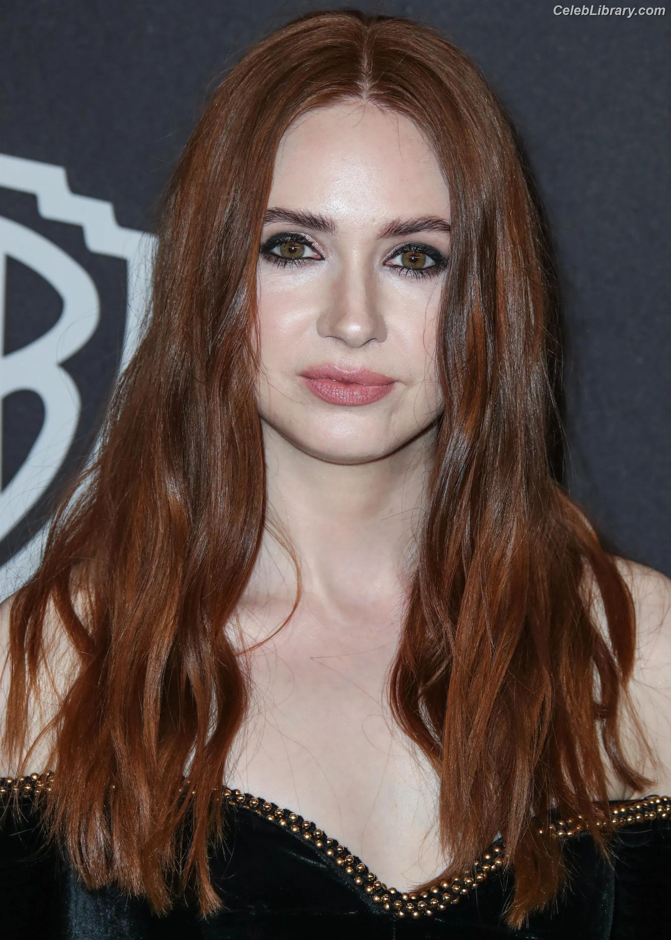 Karen Gillan photo 13 of 789