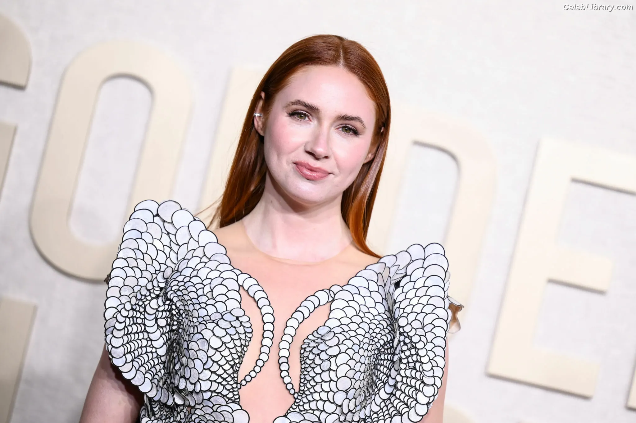 Karen Gillan photo 8 of 789