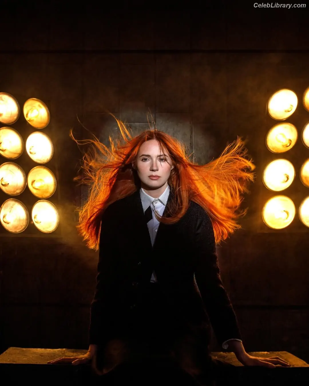 Karen Gillan photo 17 of 789