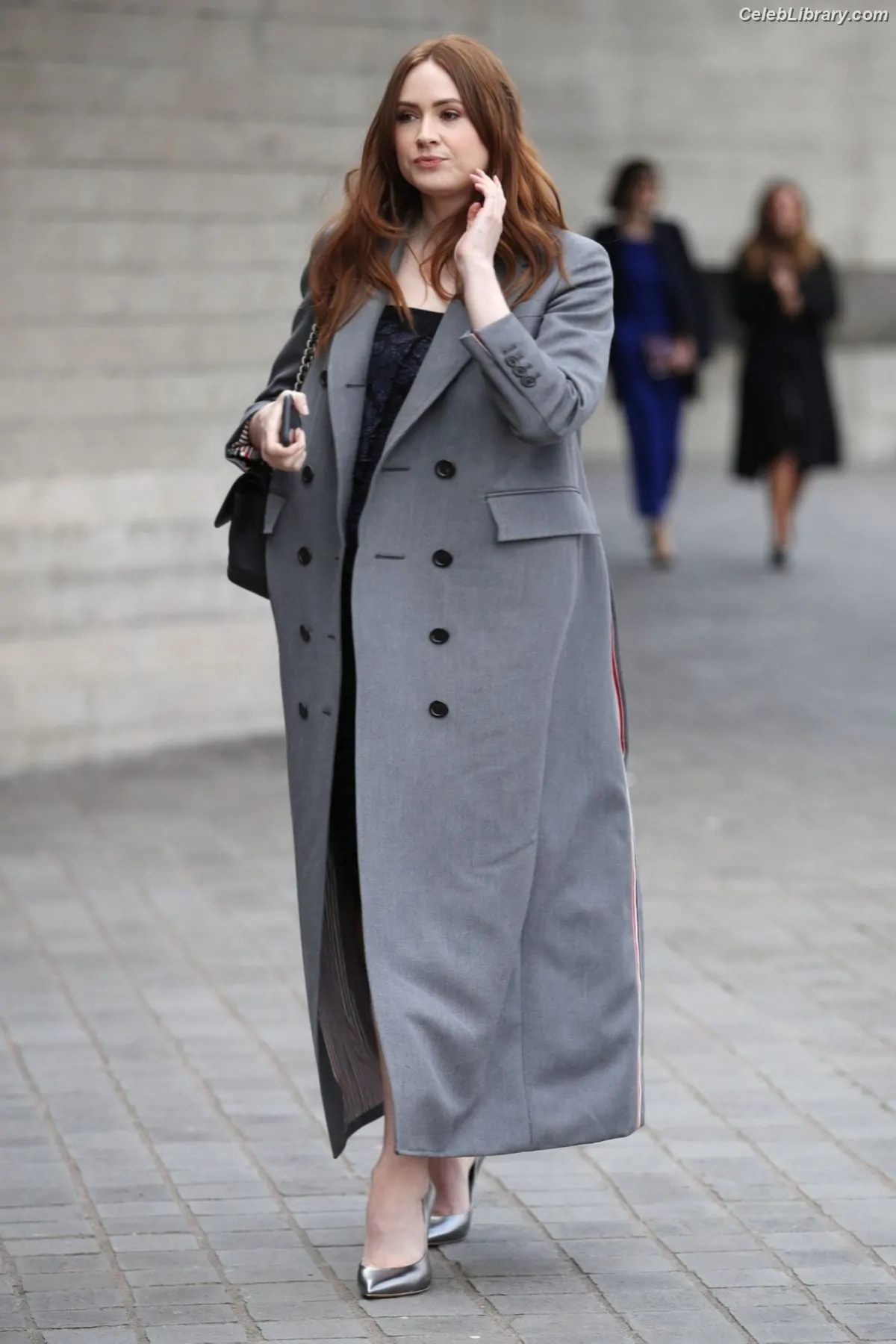 Karen Gillan photo 10 of 789