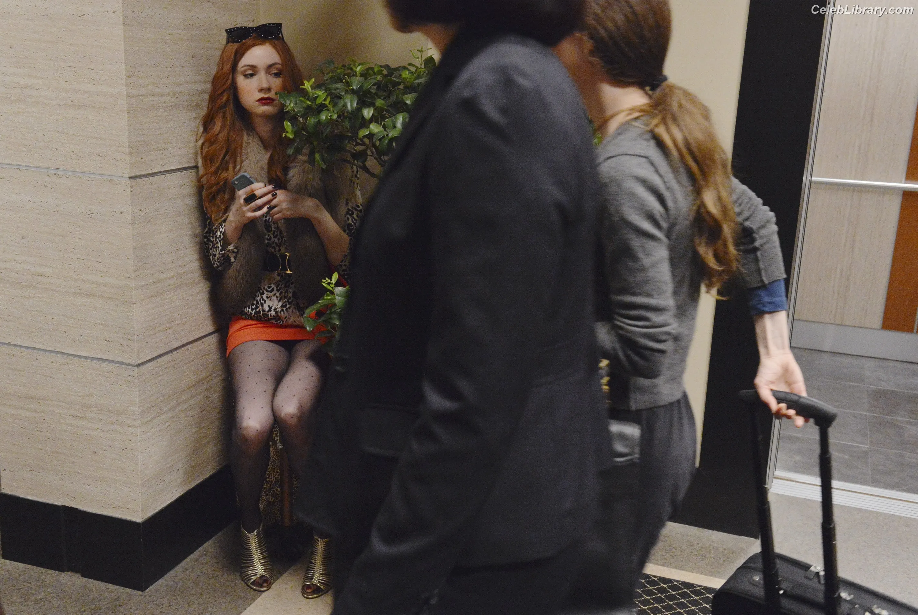 Karen Gillan photo 23 of 789