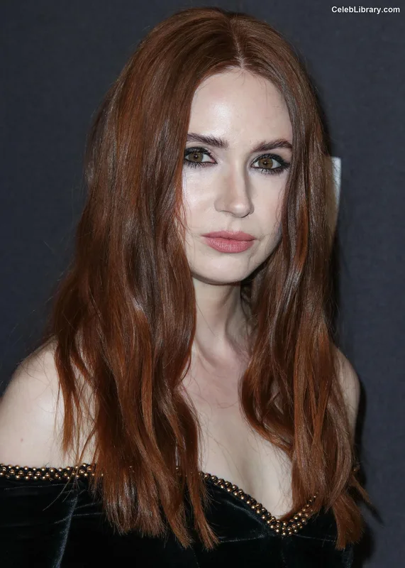 Karen Gillan photo 9 of 787
