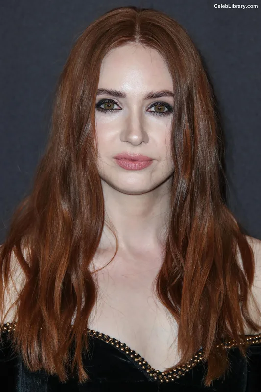 Karen Gillan photo 12 of 787