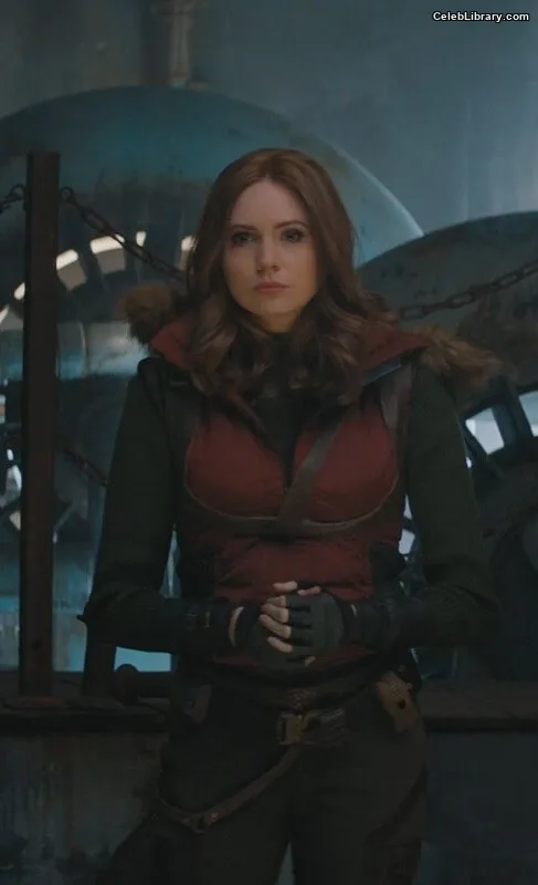 Karen Gillan photo 20 of 787