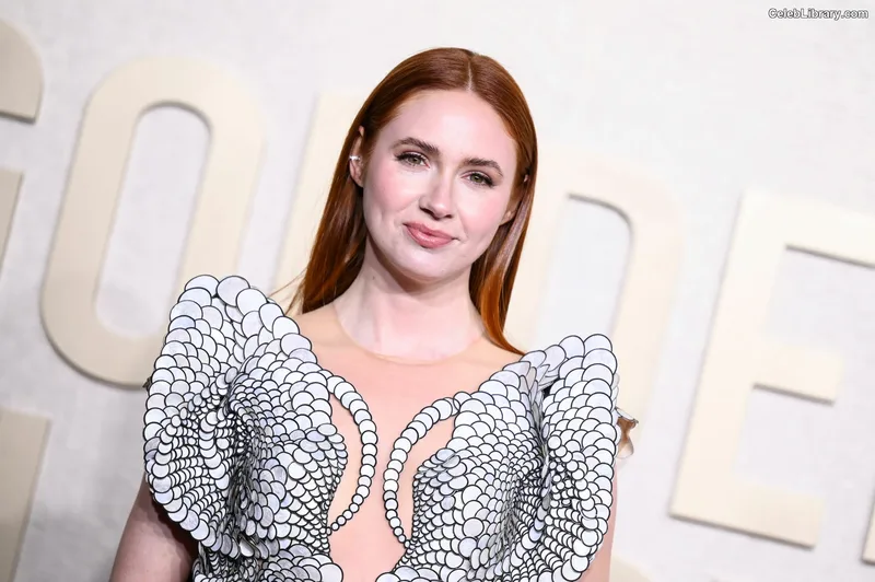 Karen Gillan photo 8 of 787