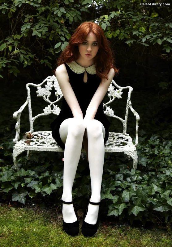 Karen Gillan photo 20 of 787
