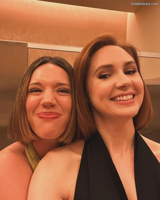 Karen Gillan photo 22 of 787