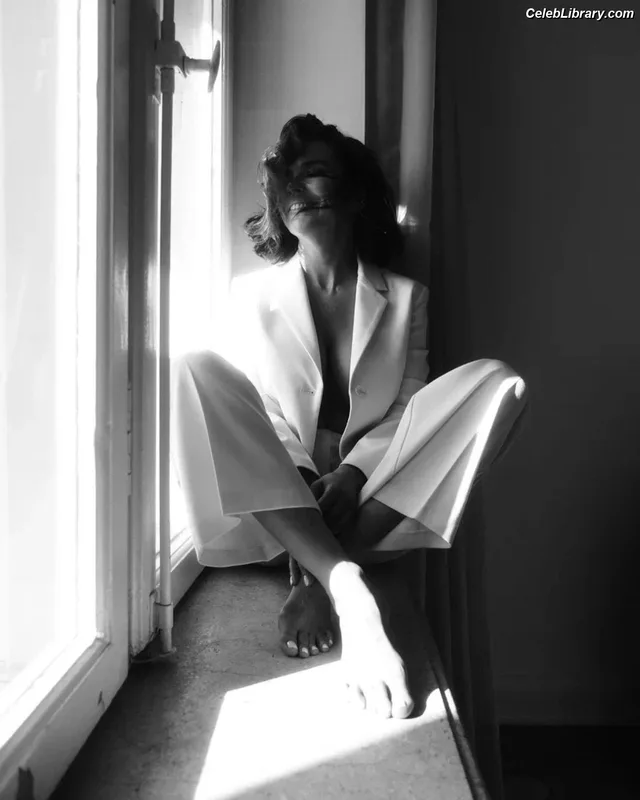 Karina Zvereva photo 5 of 363