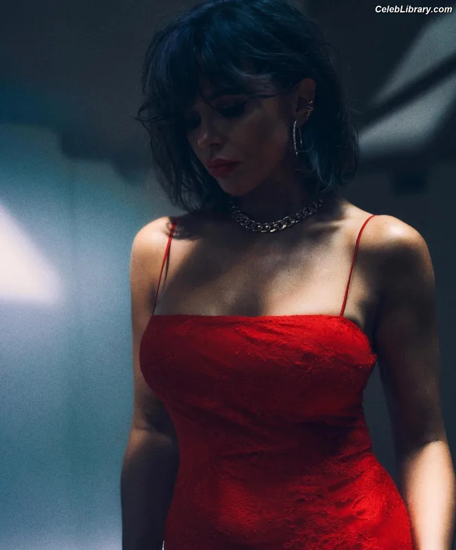 Karina Zvereva photo 13 of 363