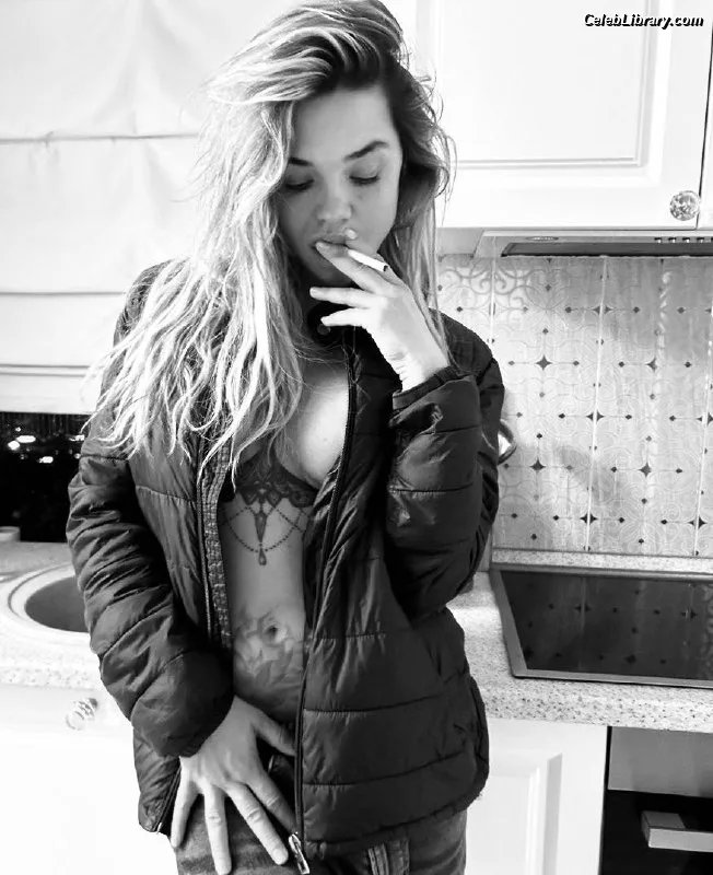Karina Zvereva photo 12 of 363