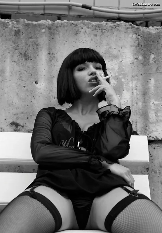 Karina Zvereva photo 1 of 363