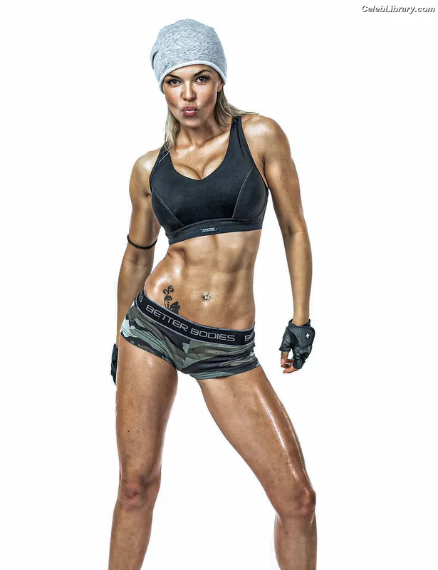 Karina Zvereva photo 21 of 363