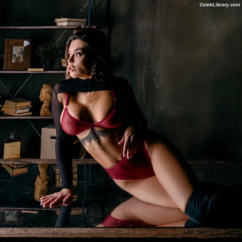 Karina Zvereva photo 18 of 363