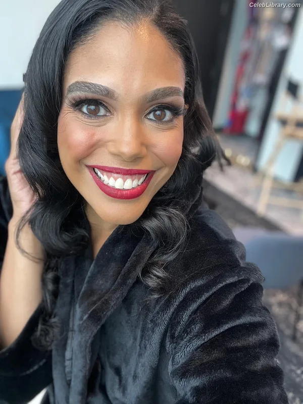 Karla Mosley photo 7 of 8