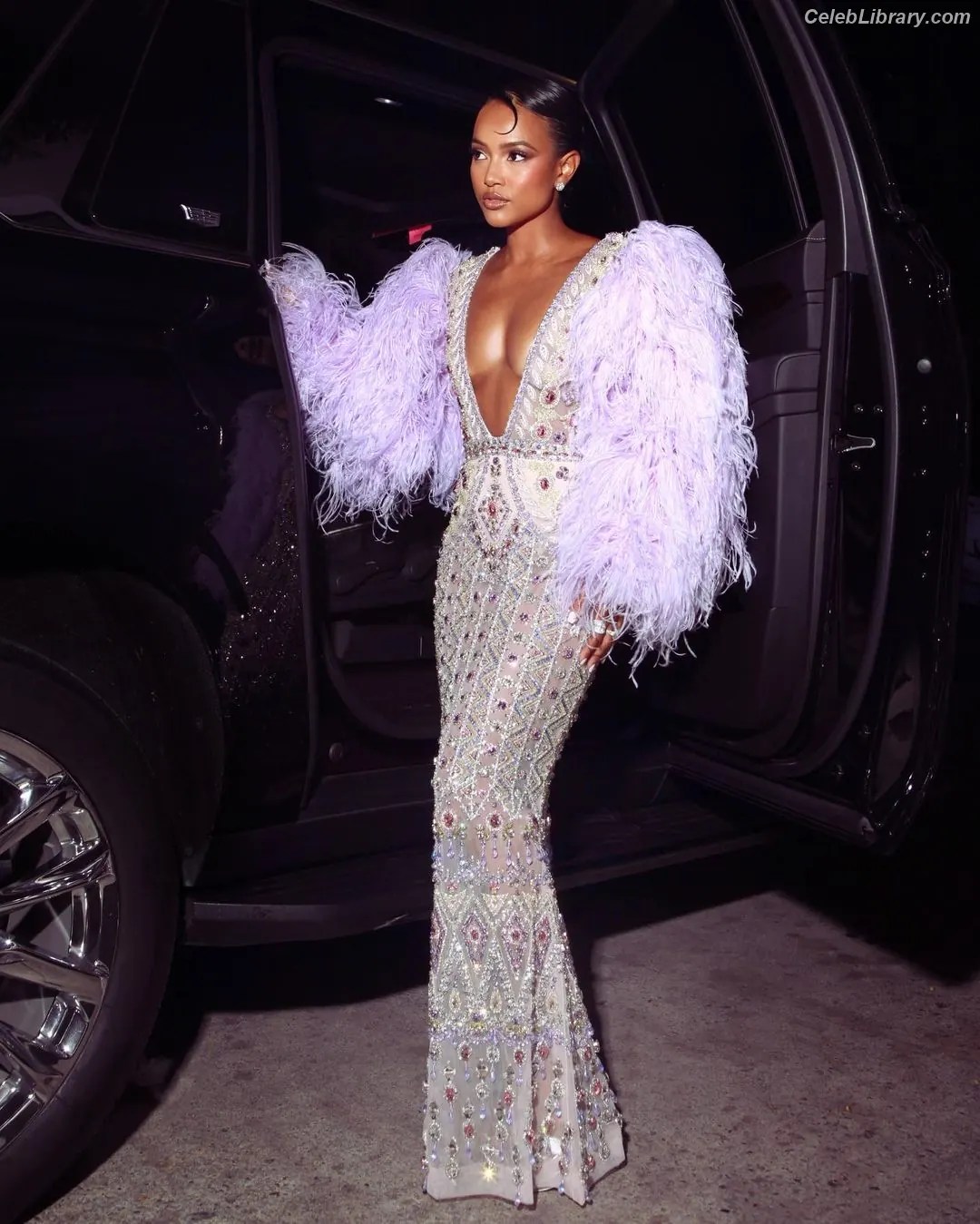 Karrueche Tran photo 14 of 259