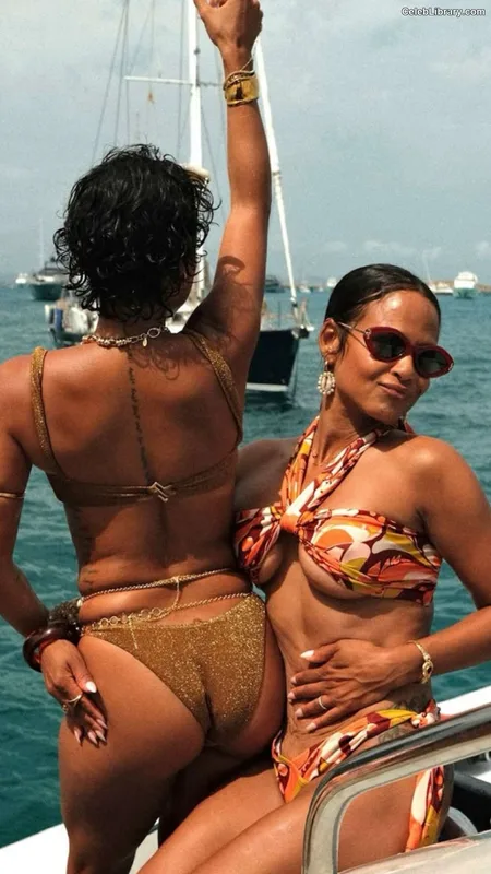 Karrueche Tran photo 21 of 260