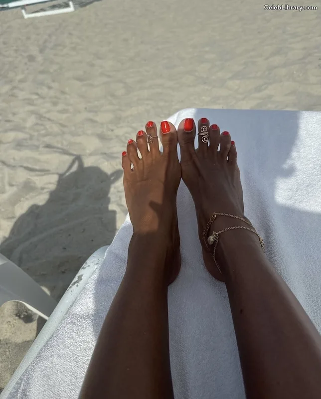 Karrueche Tran photo 6 of 260