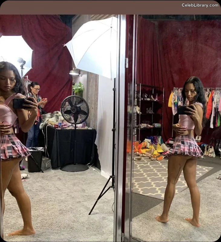 Karrueche Tran photo 22 of 260