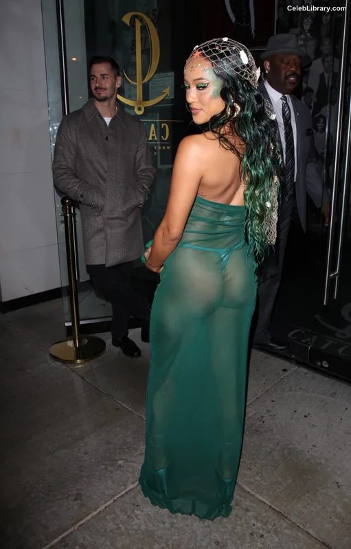 Karrueche Tran photo 20 of 260
