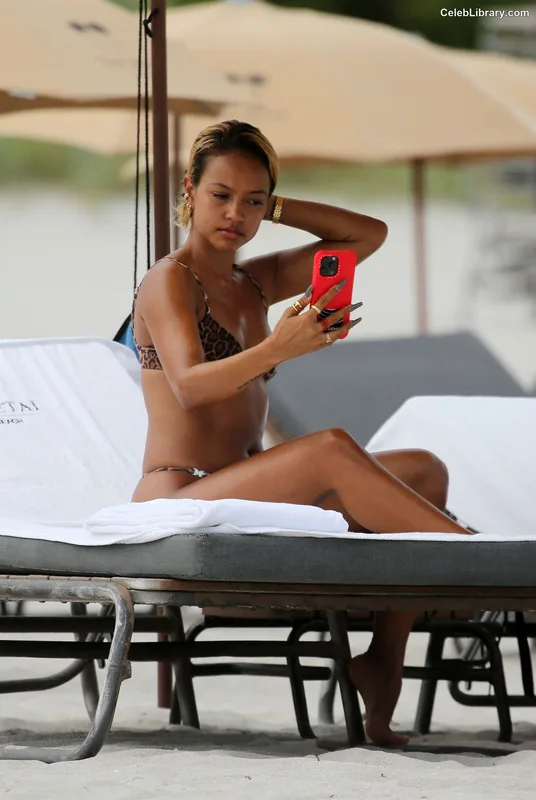 Karrueche Tran photo 10 of 260